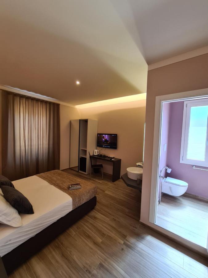 פירנצה Gogo' Petit Hotel מראה חיצוני תמונה