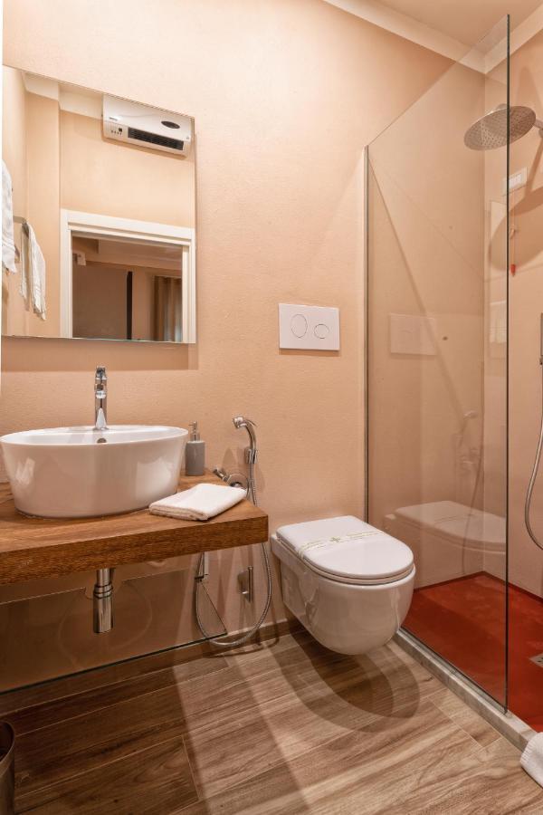 פירנצה Gogo' Petit Hotel מראה חיצוני תמונה