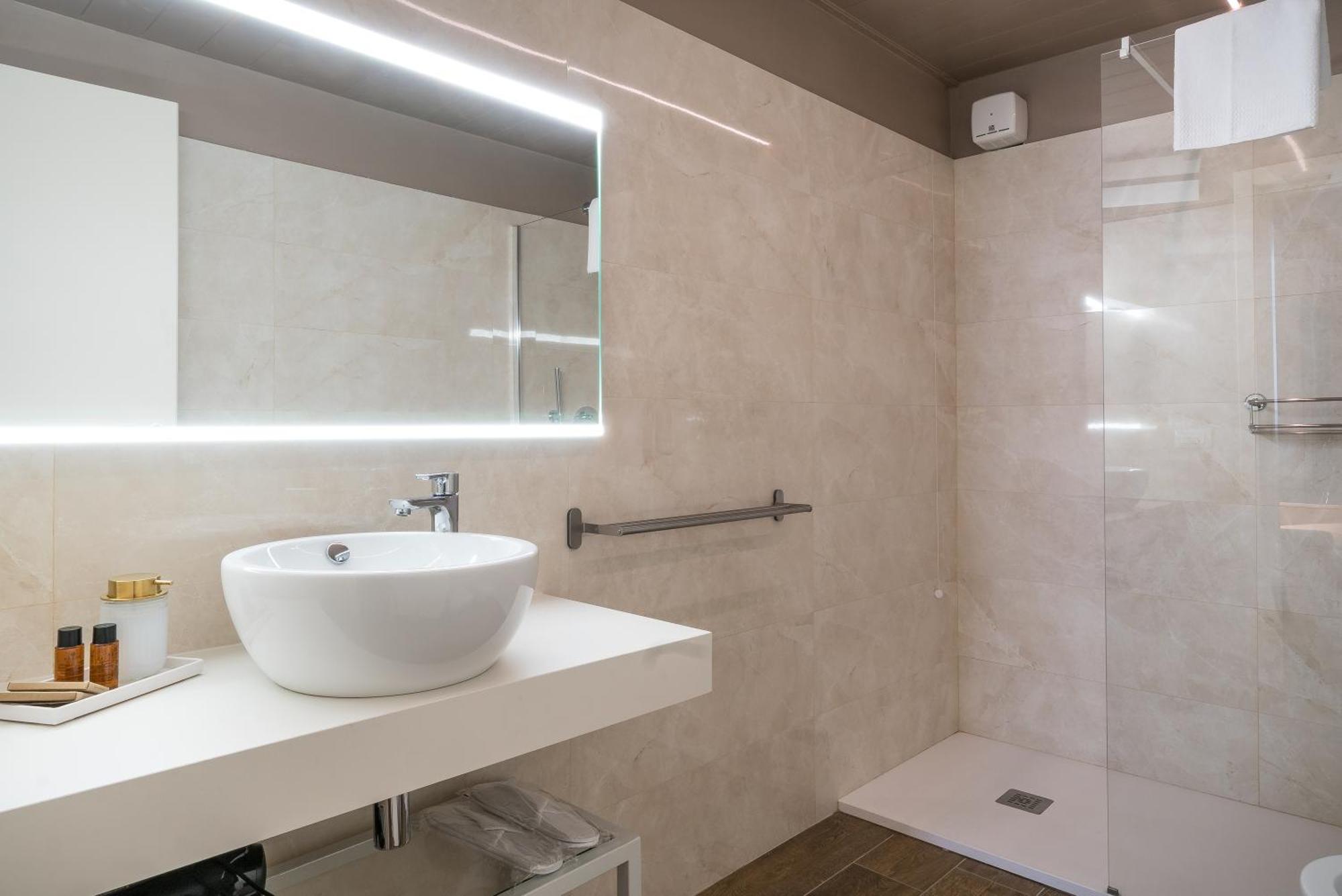 פירנצה Gogo' Petit Hotel מראה חיצוני תמונה