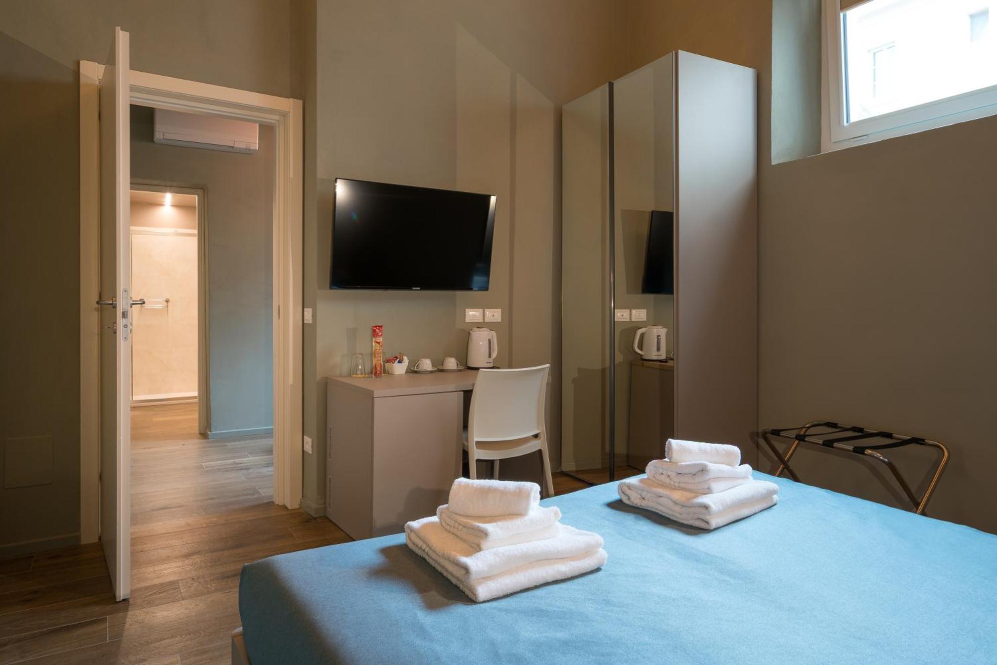 פירנצה Gogo' Petit Hotel מראה חיצוני תמונה